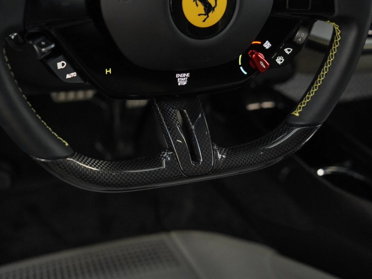 2023 Ferrari SF90 Stradale   - Photo 29 - Bonita Springs, FL 34134