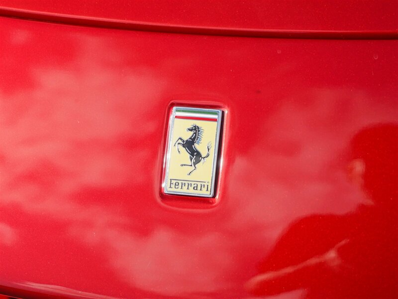 2023 Ferrari SF90 Stradale   - Photo 4 - Bonita Springs, FL 34134