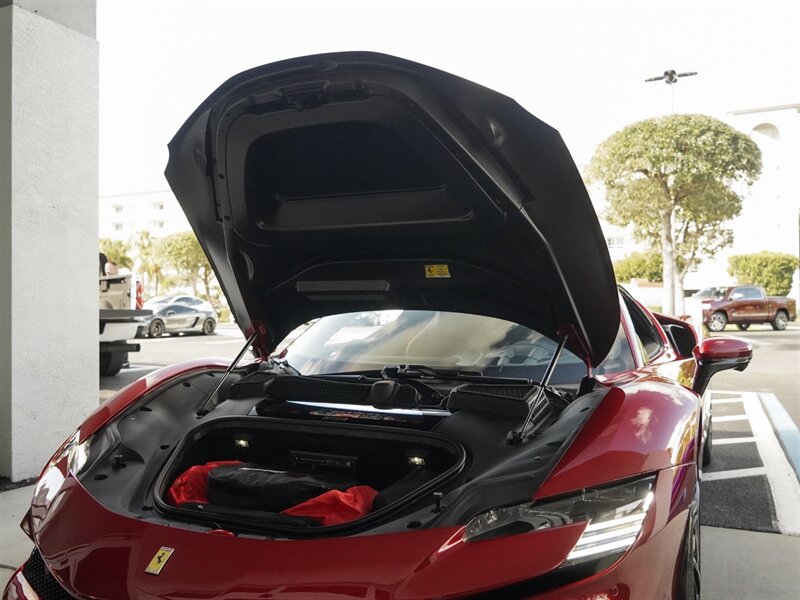 2023 Ferrari SF90 Stradale   - Photo 40 - Bonita Springs, FL 34134