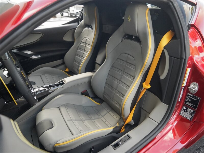 2023 Ferrari SF90 Stradale   - Photo 21 - Bonita Springs, FL 34134