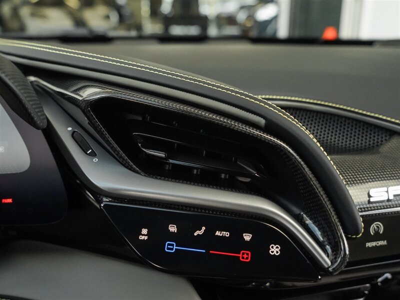 2023 Ferrari SF90 Stradale   - Photo 17 - Bonita Springs, FL 34134