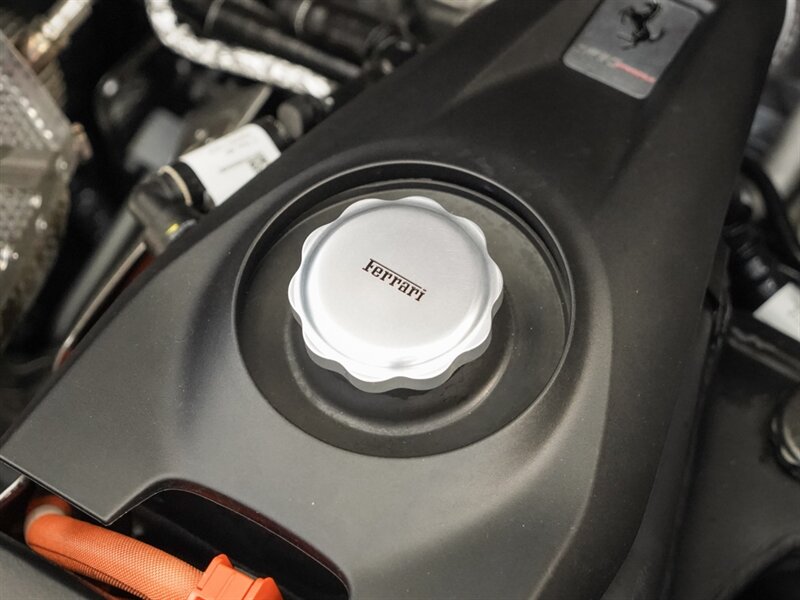 2023 Ferrari SF90 Stradale   - Photo 37 - Bonita Springs, FL 34134