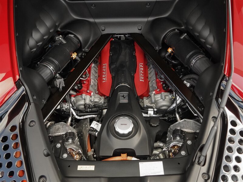 2023 Ferrari SF90 Stradale   - Photo 36 - Bonita Springs, FL 34134