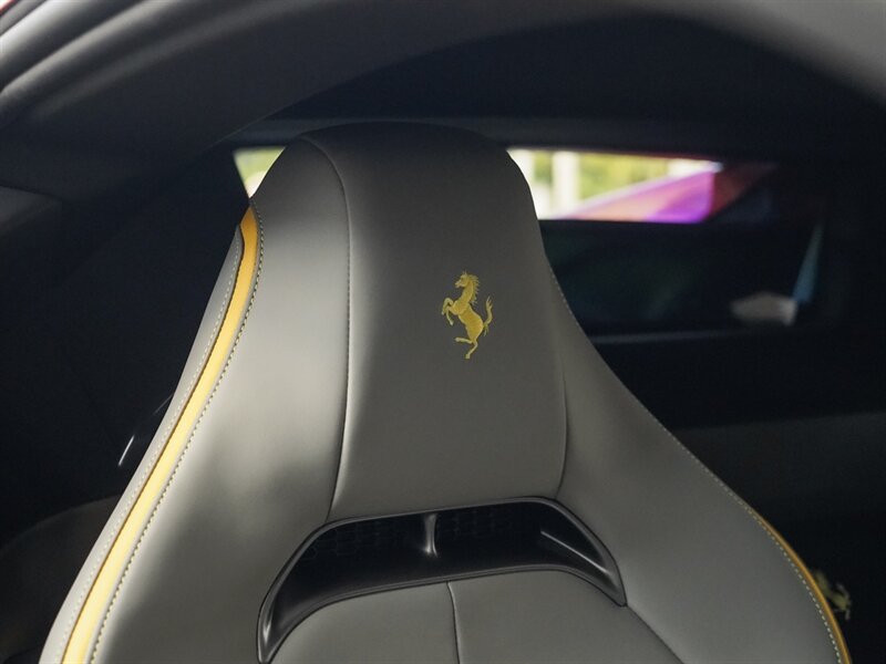 2023 Ferrari SF90 Stradale   - Photo 33 - Bonita Springs, FL 34134