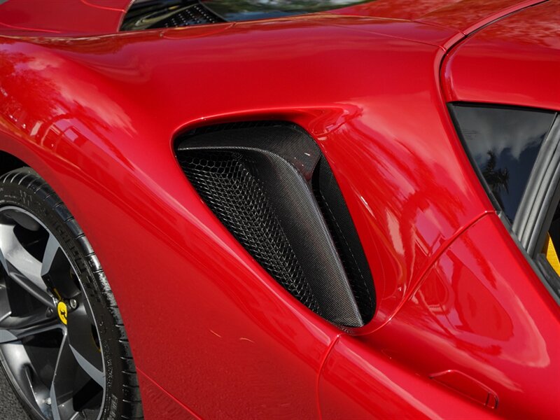 2023 Ferrari SF90 Stradale   - Photo 72 - Bonita Springs, FL 34134