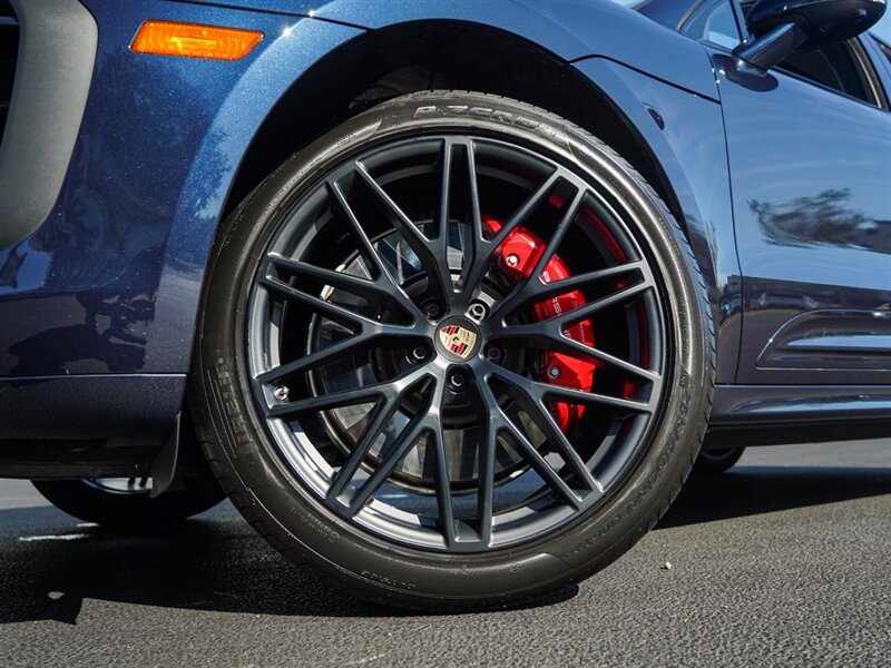 2023 Porsche Macan GTS - Photo 11 - Bonita Springs, FL 34134