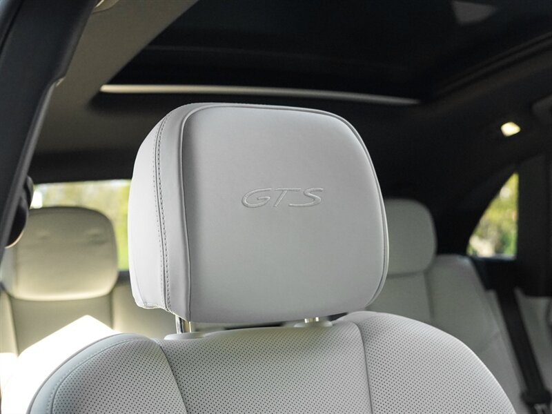 2023 Porsche Macan GTS - Photo 38 - Bonita Springs, FL 34134