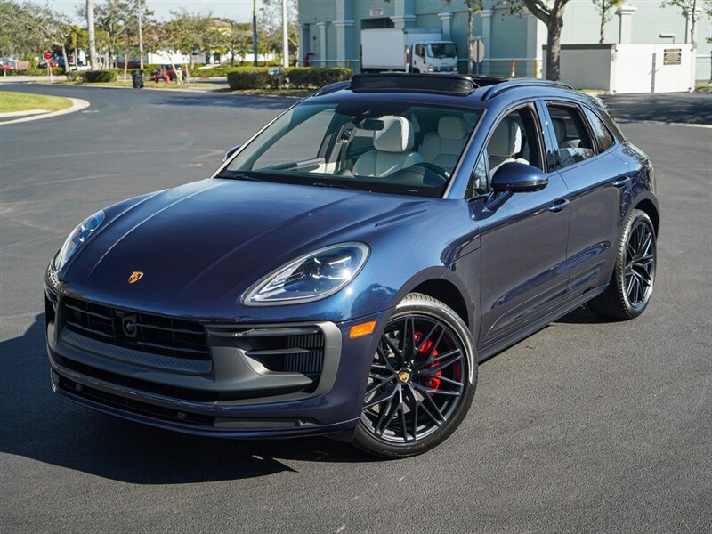 2023 Porsche Macan GTS - Photo 9 - Bonita Springs, FL 34134