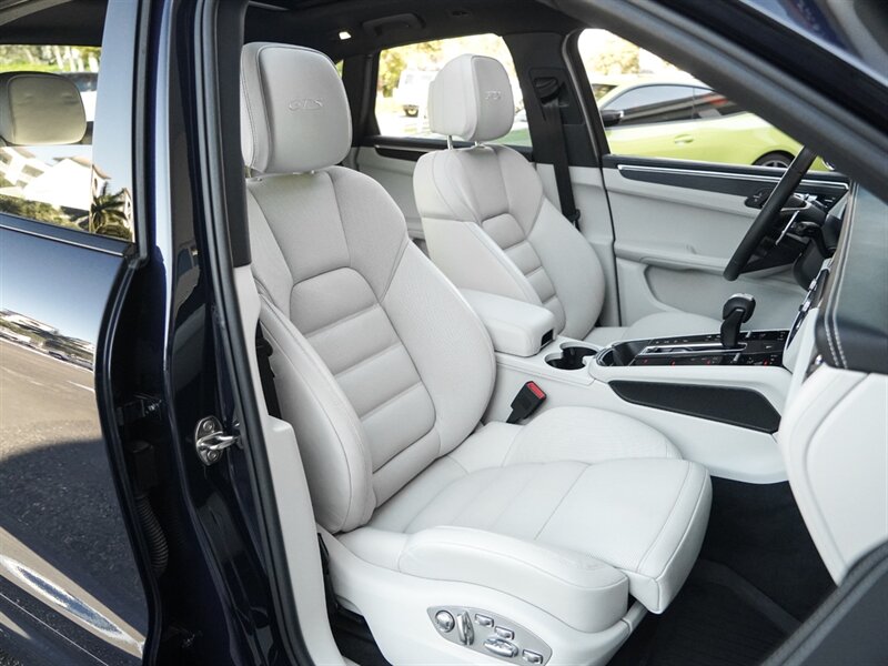 2023 Porsche Macan GTS - Photo 36 - Bonita Springs, FL 34134