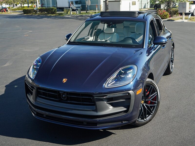 2023 Porsche Macan GTS - Photo 7 - Bonita Springs, FL 34134