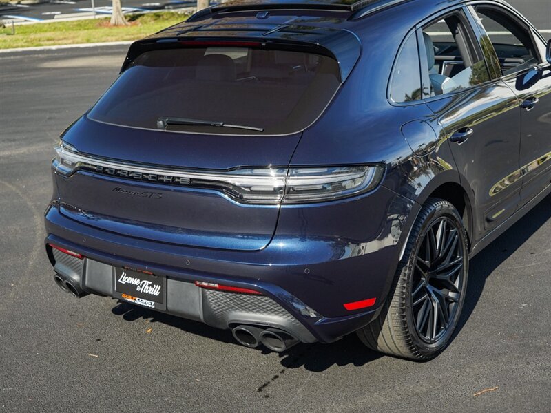 2023 Porsche Macan GTS - Photo 63 - Bonita Springs, FL 34134