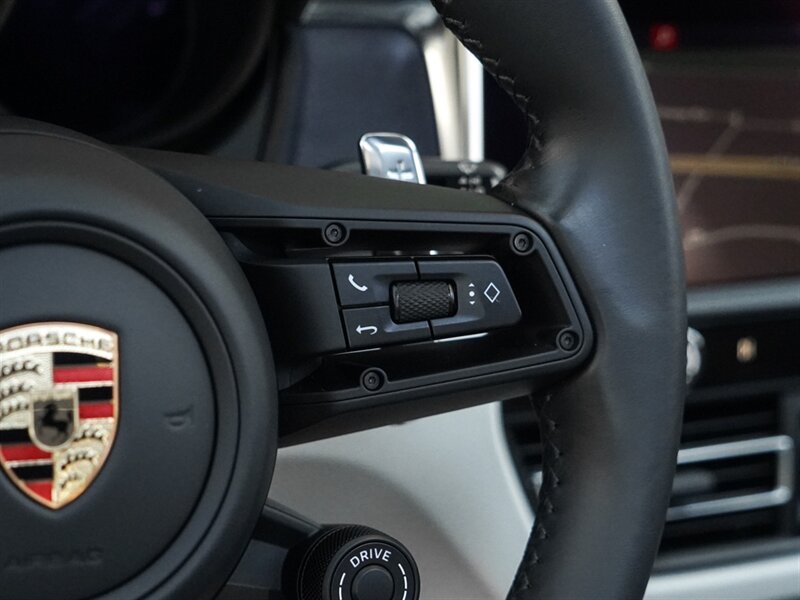 2023 Porsche Macan GTS - Photo 34 - Bonita Springs, FL 34134