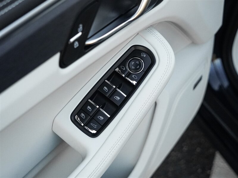 2023 Porsche Macan GTS - Photo 27 - Bonita Springs, FL 34134