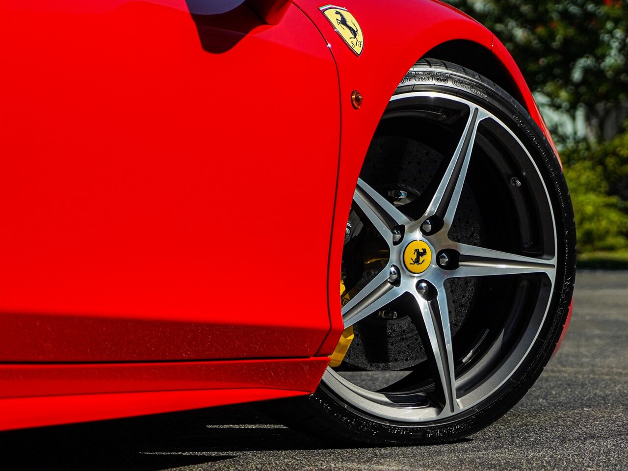 2013 Ferrari 458 Spider   - Photo 56 - Bonita Springs, FL 34134