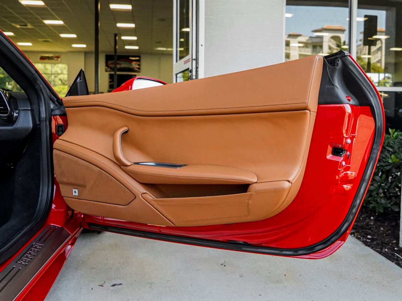 2013 Ferrari 458 Spider   - Photo 31 - Bonita Springs, FL 34134