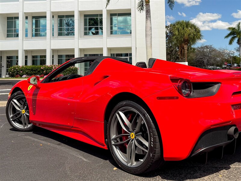 2018 Ferrari 488 Spider   - Photo 51 - Bonita Springs, FL 34134