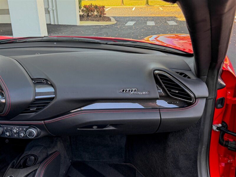 2018 Ferrari 488 Spider   - Photo 36 - Bonita Springs, FL 34134