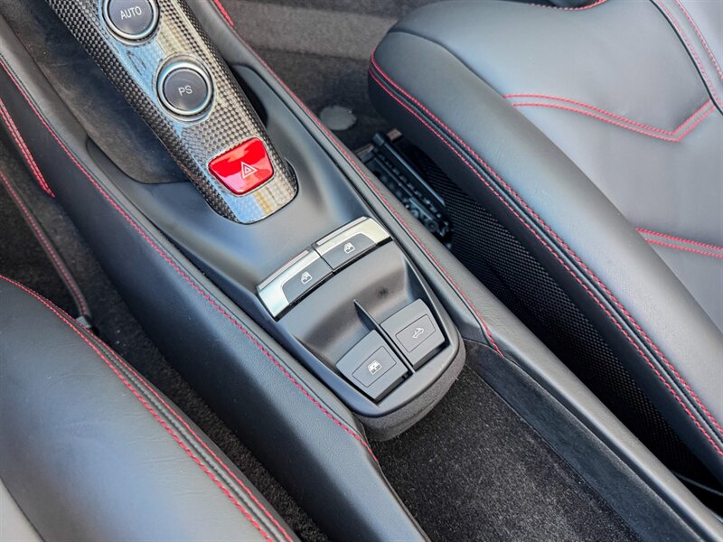 2018 Ferrari 488 Spider   - Photo 19 - Bonita Springs, FL 34134