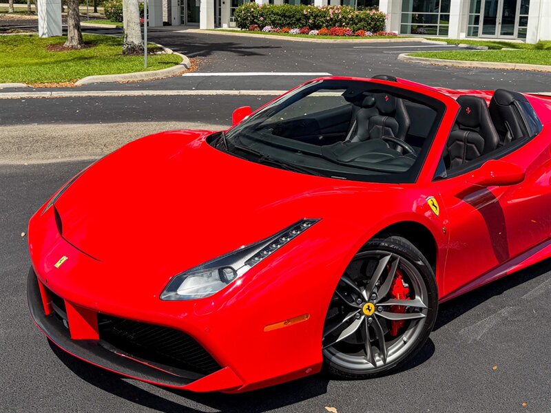 2018 Ferrari 488 Spider   - Photo 10 - Bonita Springs, FL 34134