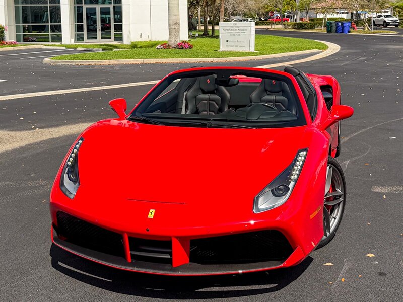 2018 Ferrari 488 Spider   - Photo 8 - Bonita Springs, FL 34134
