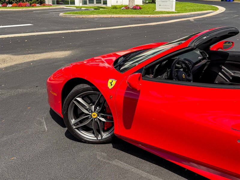 2018 Ferrari 488 Spider   - Photo 52 - Bonita Springs, FL 34134