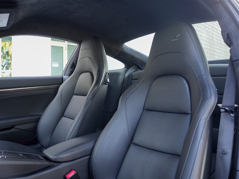 2018 Porsche 911 Turbo S  Exclusive Series - Photo 23 - Bonita Springs, FL 34134