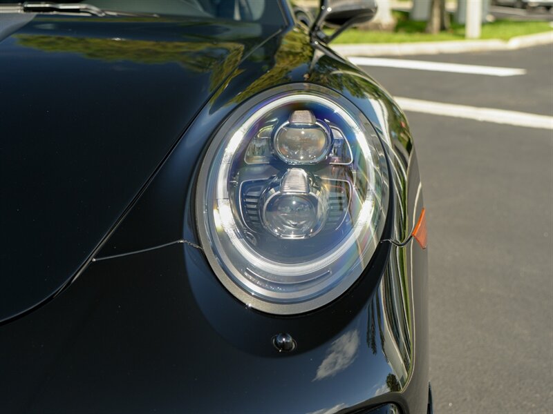 2018 Porsche 911 Turbo - Photo 3 - Bonita Springs, FL 34134