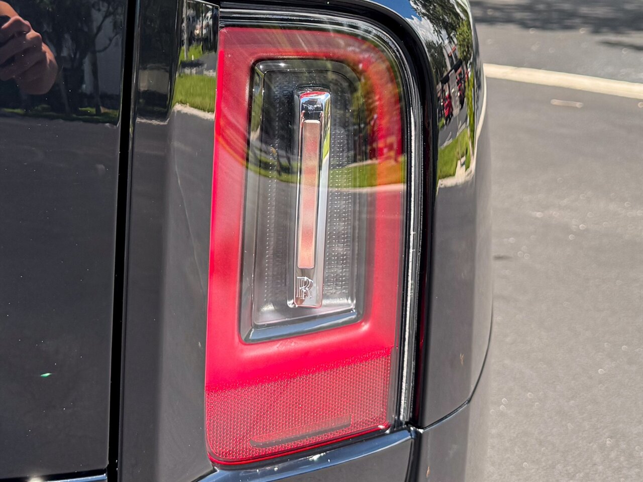 2025 Rolls-Royce Cullinan   - Photo 60 - Bonita Springs, FL 34134