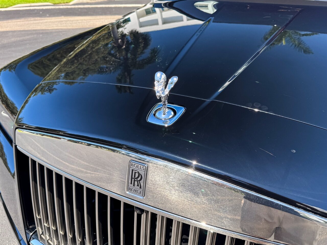 2025 Rolls-Royce Cullinan   - Photo 5 - Bonita Springs, FL 34134