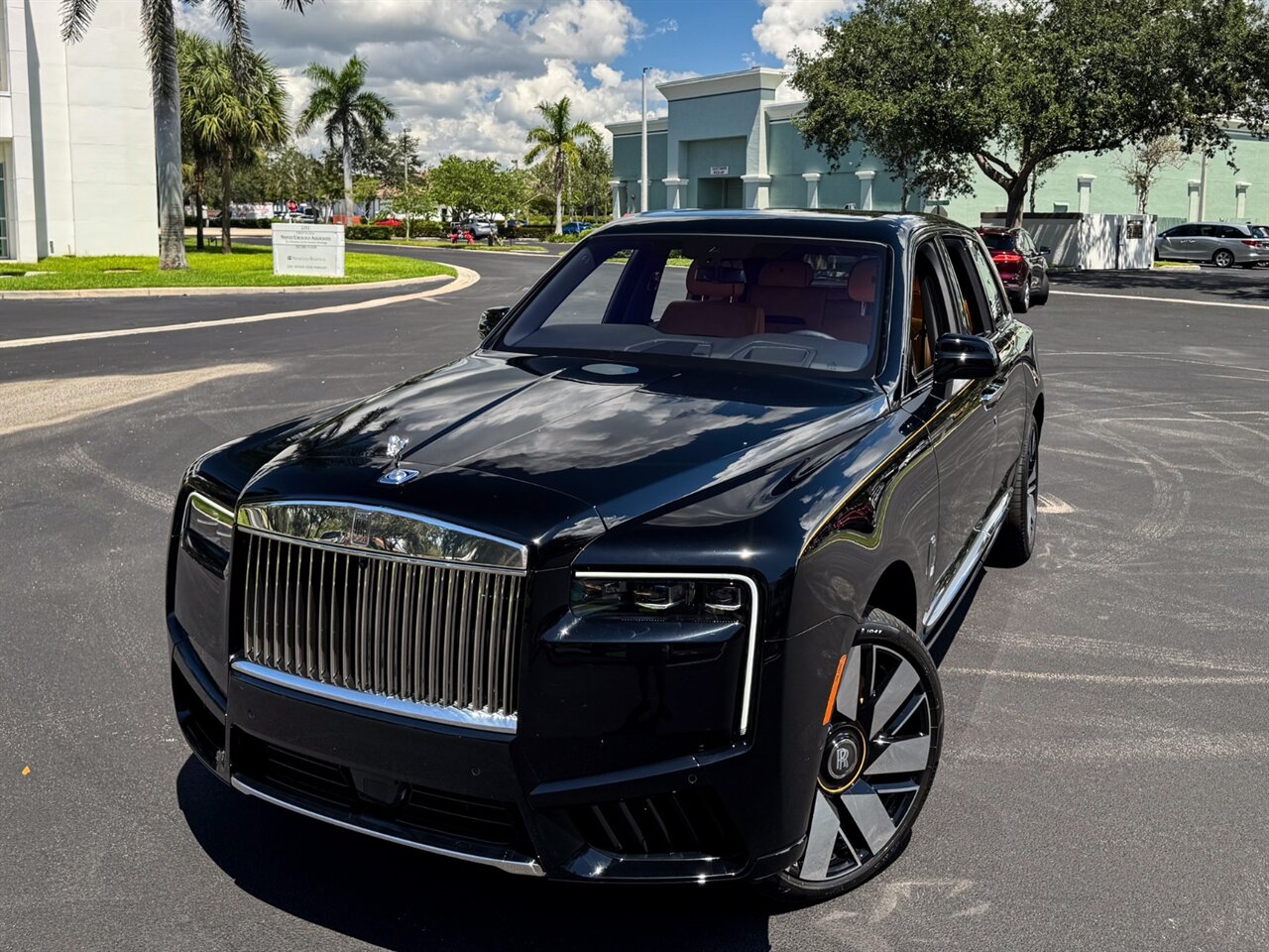 2025 Rolls-Royce Cullinan   - Photo 8 - Bonita Springs, FL 34134