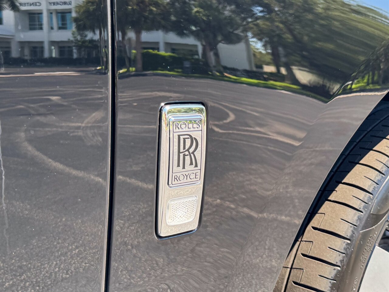 2025 Rolls-Royce Cullinan   - Photo 71 - Bonita Springs, FL 34134