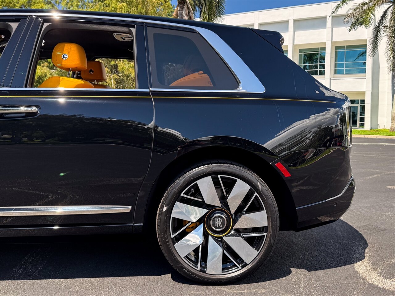 2025 Rolls-Royce Cullinan   - Photo 50 - Bonita Springs, FL 34134