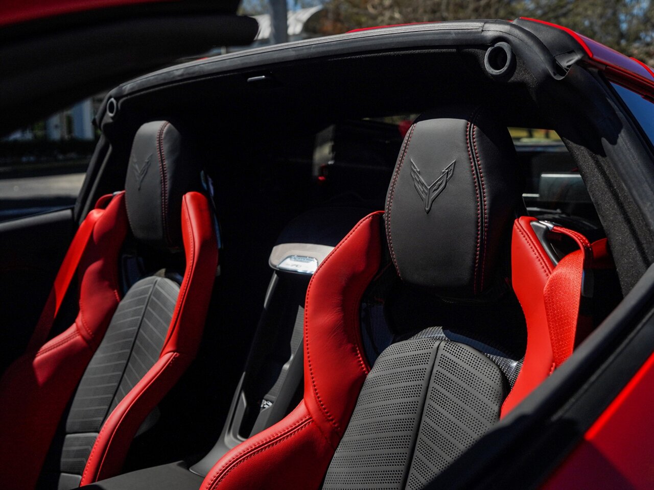 2023 Chevrolet Corvette Z06   - Photo 7 - Bonita Springs, FL 34134