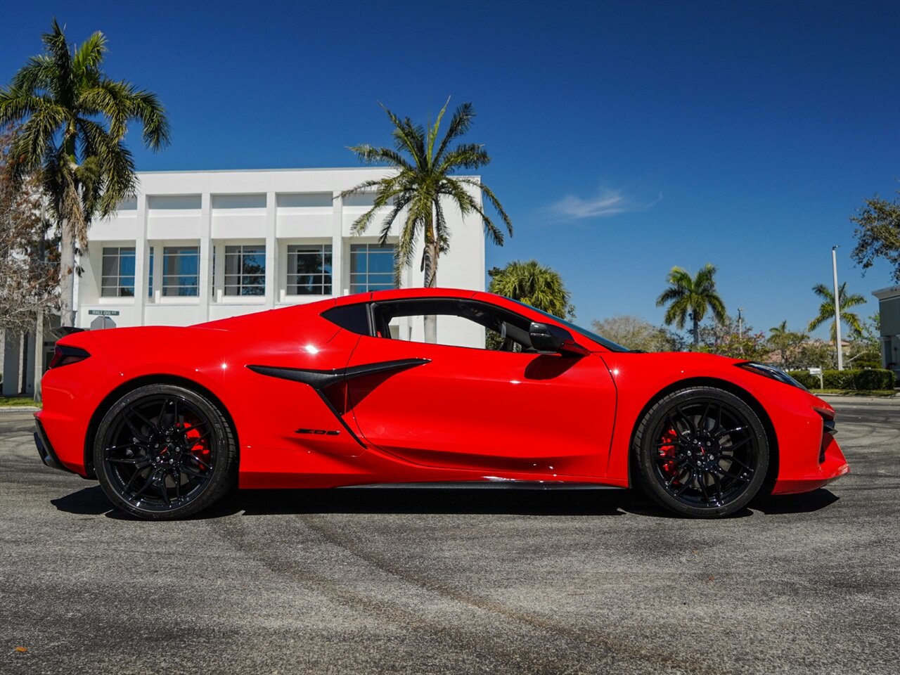 2023 Chevrolet Corvette Z06   - Photo 79 - Bonita Springs, FL 34134