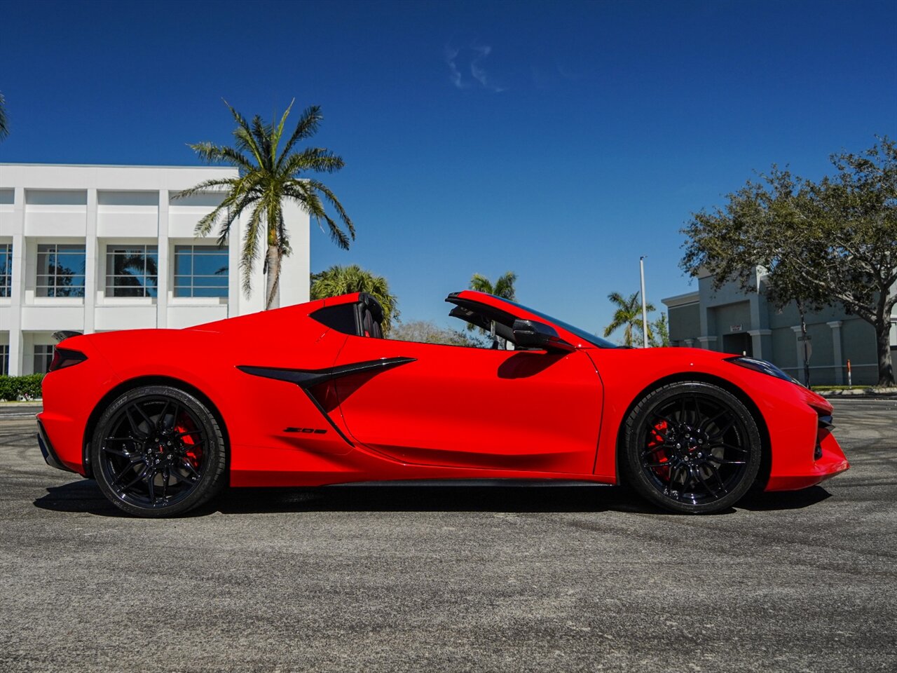 2023 Chevrolet Corvette Z06   - Photo 70 - Bonita Springs, FL 34134