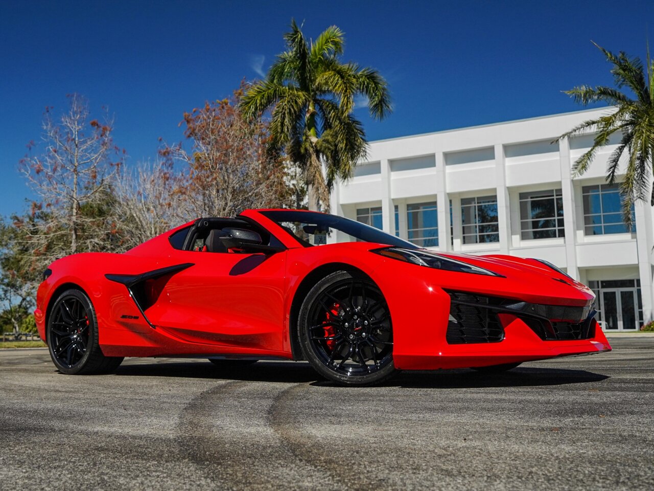 2023 Chevrolet Corvette Z06   - Photo 80 - Bonita Springs, FL 34134