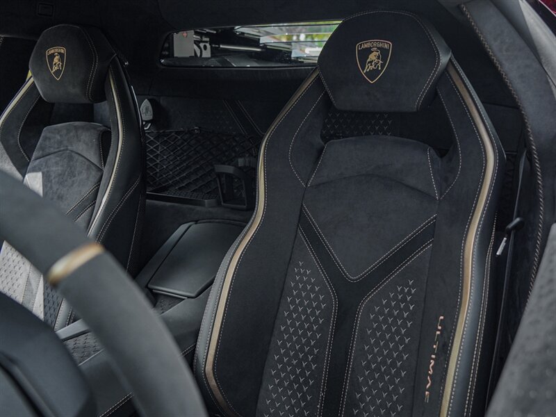 2022 Lamborghini Aventador LP 780-4 Ultimae - Photo 8 - Bonita Springs, FL 34134