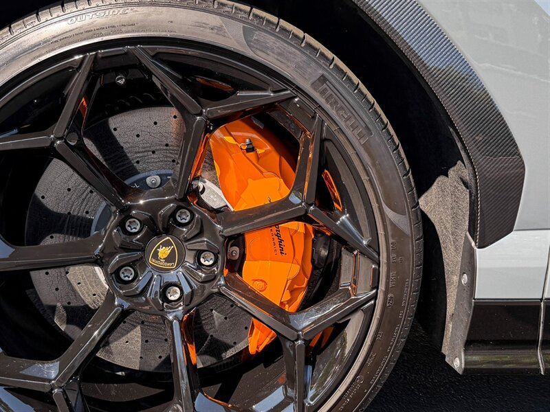 2024 Lamborghini Urus Performante - Photo 48 - Bonita Springs, FL 34134