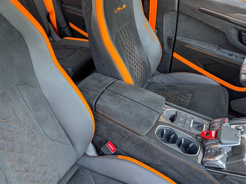 2024 Lamborghini Urus Performante - Photo 37 - Bonita Springs, FL 34134