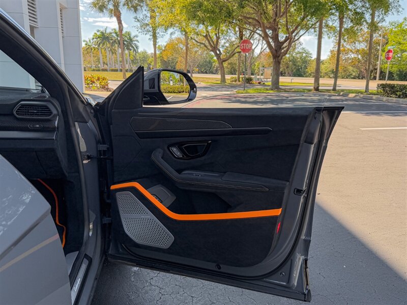 2024 Lamborghini Urus Performante - Photo 40 - Bonita Springs, FL 34134