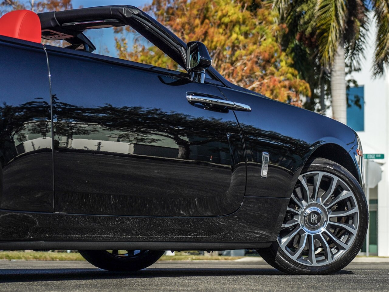 2019 Rolls-Royce Dawn   - Photo 38 - Bonita Springs, FL 34134