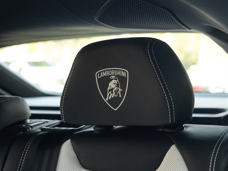 2022 Lamborghini Urus - Photo 32 - Bonita Springs, FL 34134