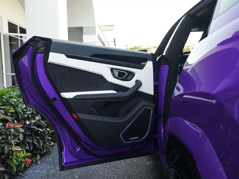 2022 Lamborghini Urus - Photo 35 - Bonita Springs, FL 34134