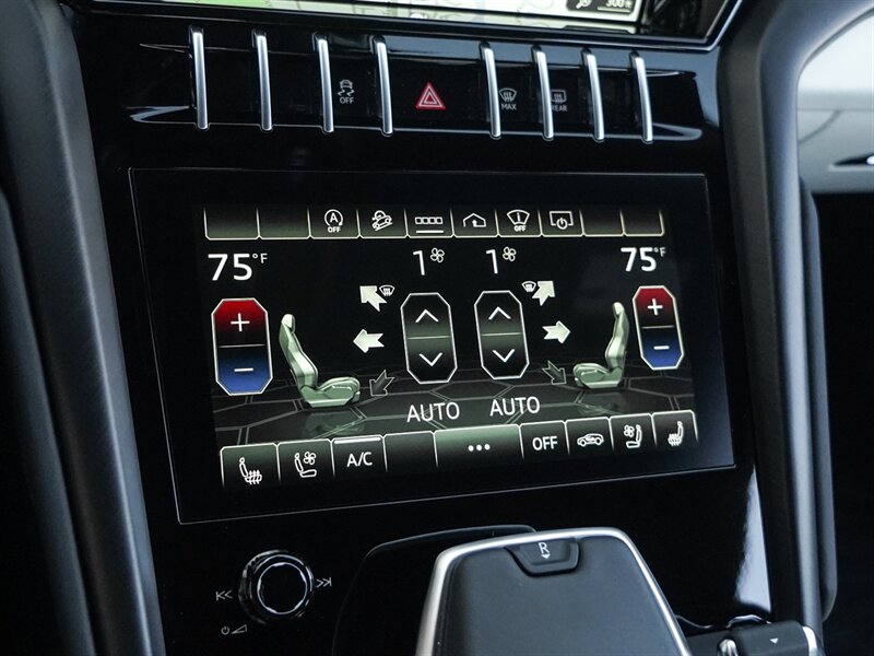 2022 Lamborghini Urus - Photo 16 - Bonita Springs, FL 34134