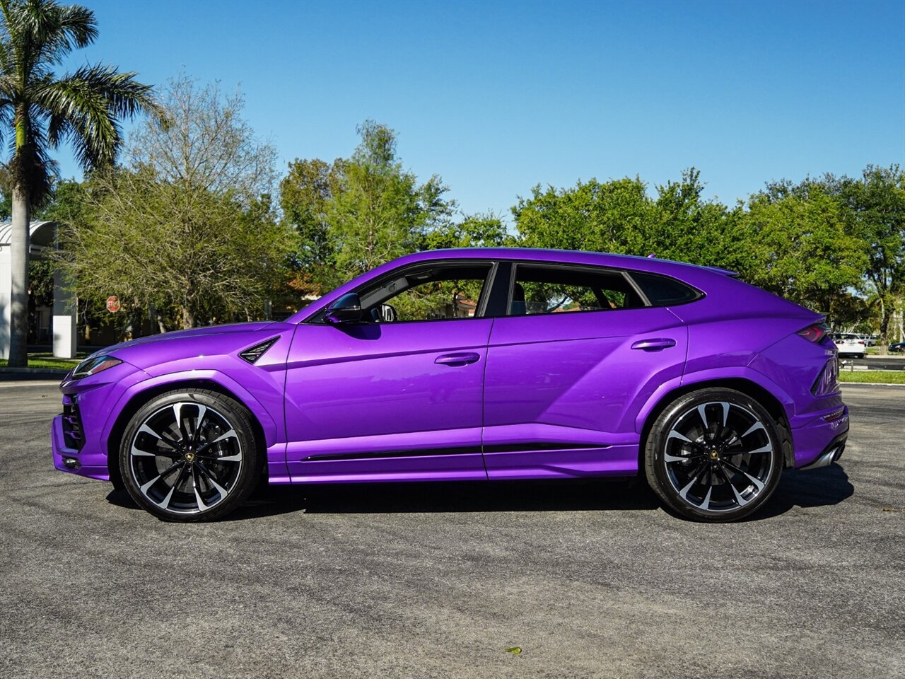 2022 Lamborghini Urus   - Photo 53 - Bonita Springs, FL 34134