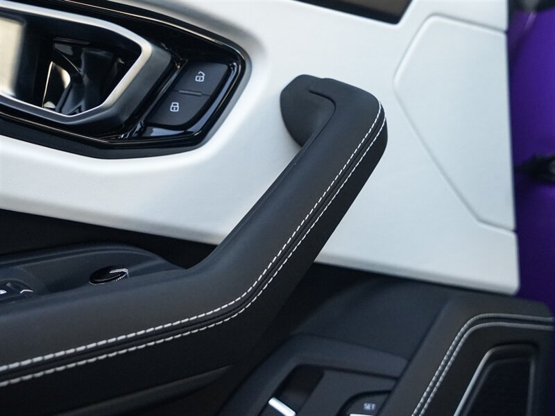 2022 Lamborghini Urus - Photo 28 - Bonita Springs, FL 34134