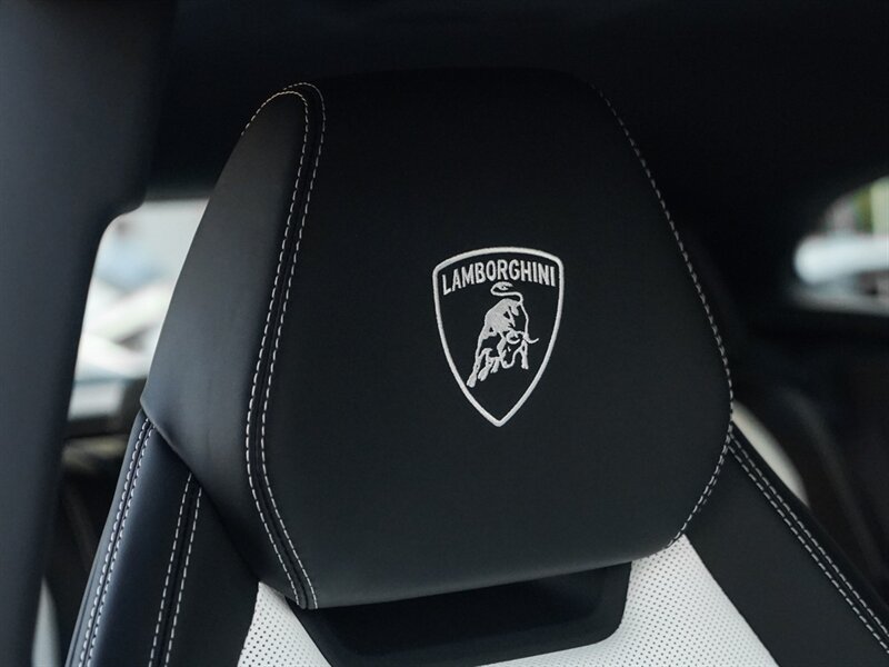 2022 Lamborghini Urus - Photo 42 - Bonita Springs, FL 34134