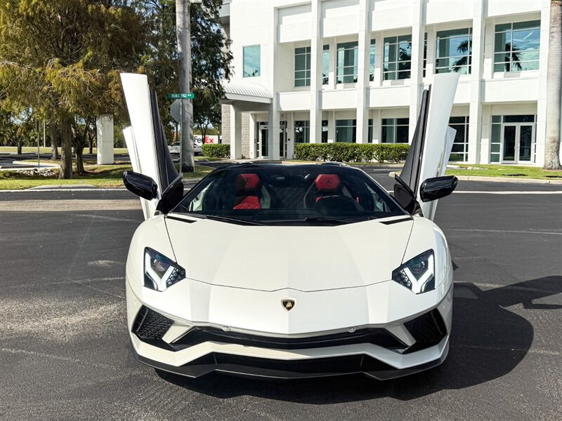 2018 Lamborghini Aventador LP 740-4 S   - Photo 8 - Bonita Springs, FL 34134