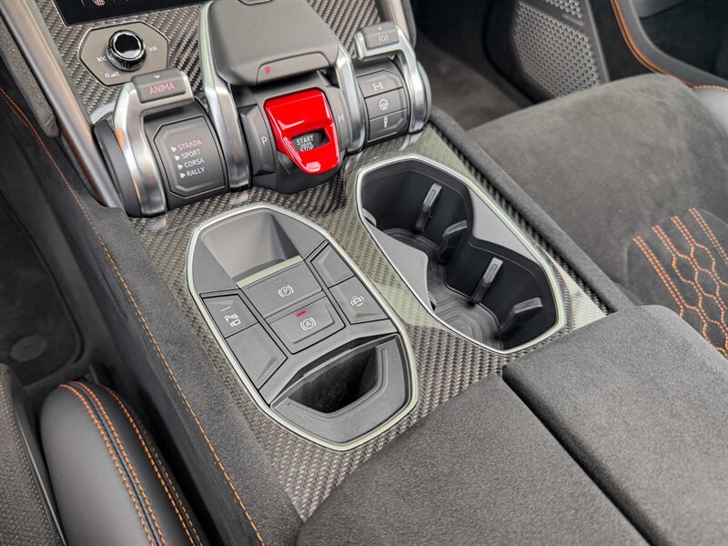 2024 Lamborghini Urus Performante - Photo 17 - Bonita Springs, FL 34134