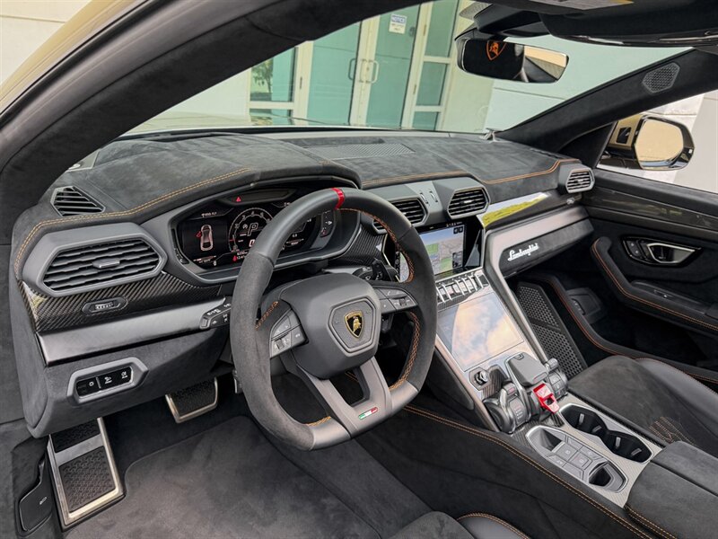 2024 Lamborghini Urus Performante - Photo 29 - Bonita Springs, FL 34134